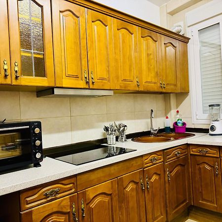 Pisos Familiares Barajas Apartment มาดริด ภายนอก รูปภาพ