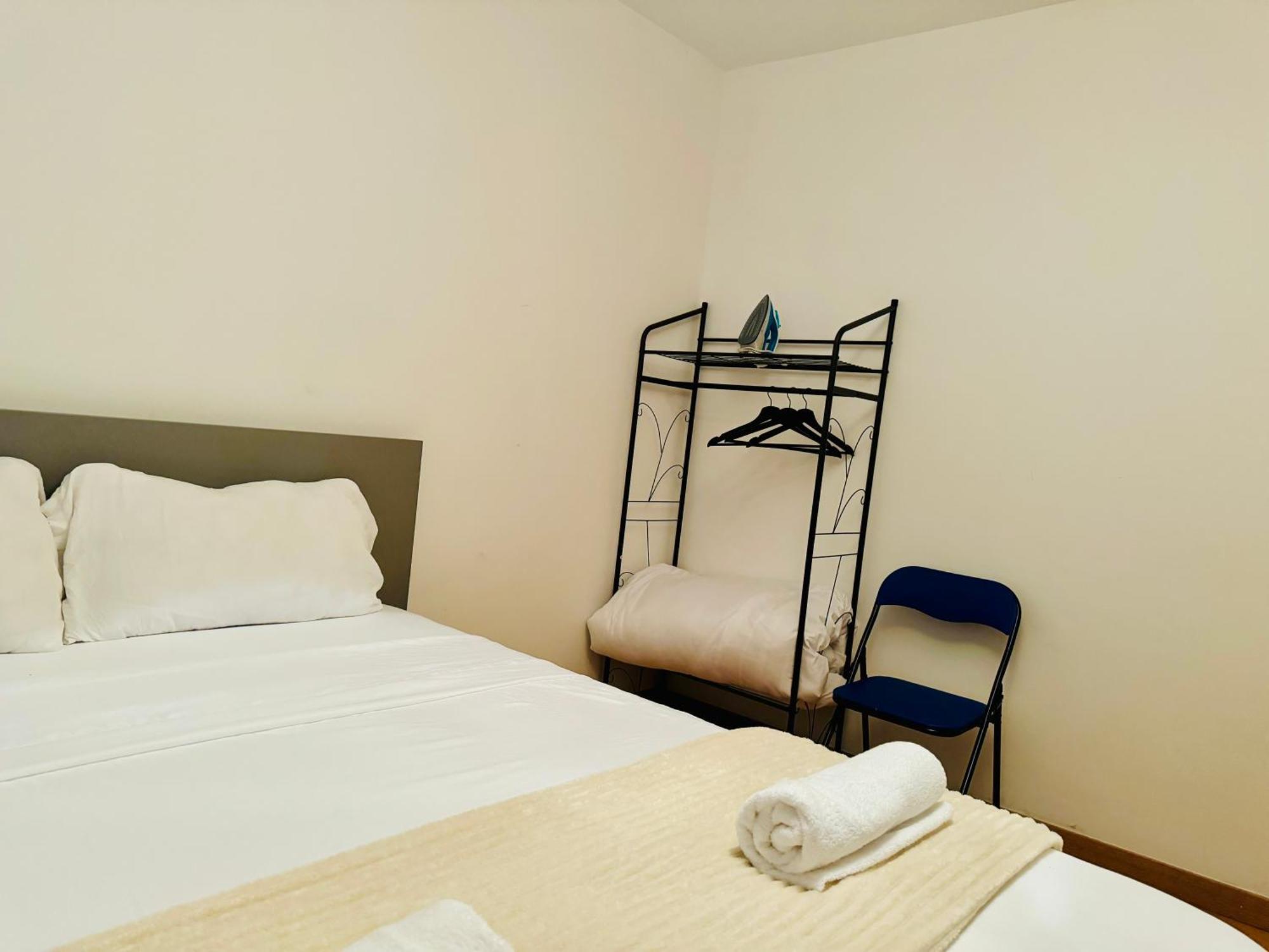 Pisos Familiares Barajas Apartment มาดริด ภายนอก รูปภาพ